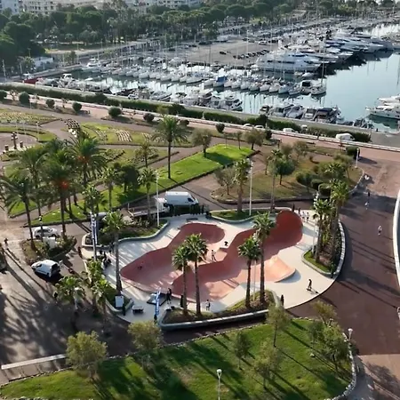 Palme Yacht - Port Canto - Pointe Croisette - Face A La Cannes