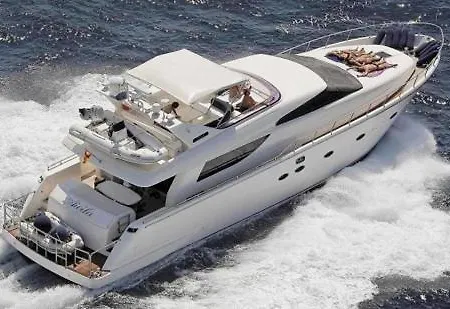 Botel Palme Yacht - Port Canto - Pointe Croisette - Face A La *